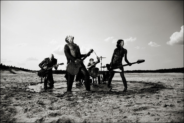 emigrate-band