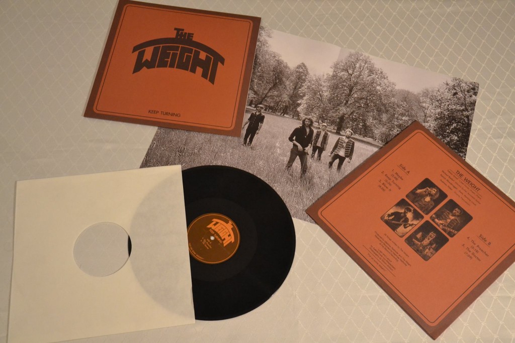 Die EP "Keep Turning" gibts als CD oder Vinyl-Edition!