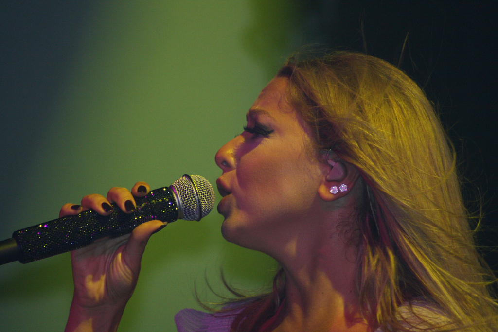 Hadise_(10)